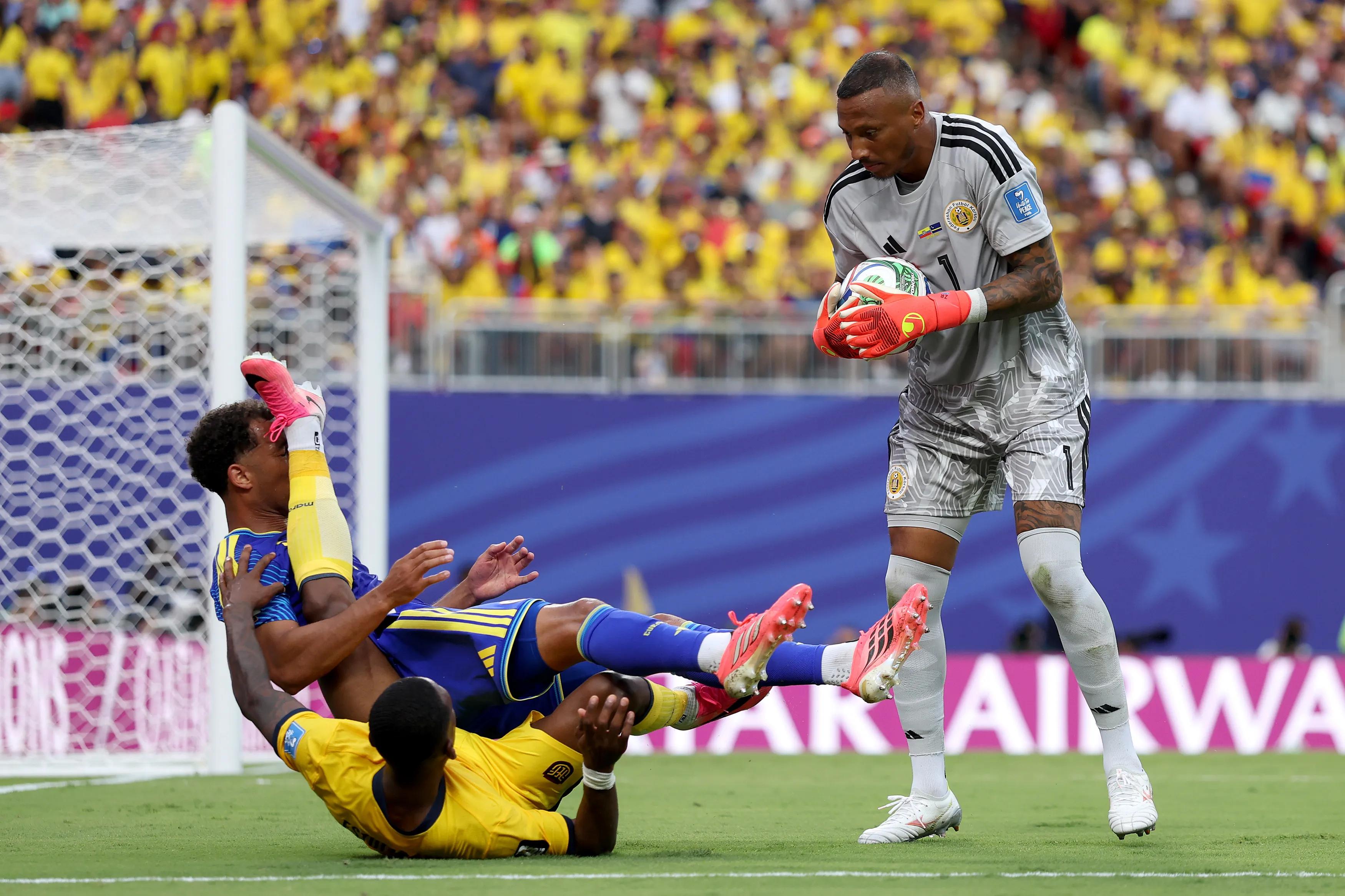 Room's Wall of Invincibility: Curaçao's Monumental Stalemate Stuns Ecuador!