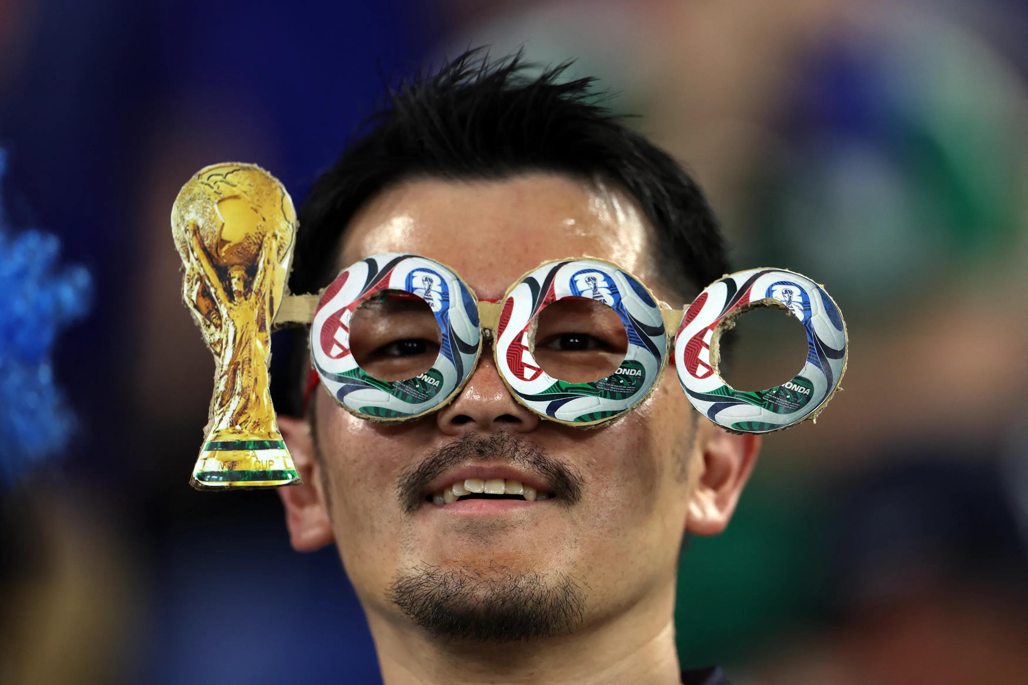 Matchday 10's Unforgettable Snapshots: From Orbit to Earth-Shattering Drama!